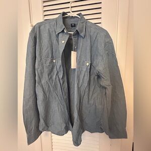 Uniqlo button up shirt